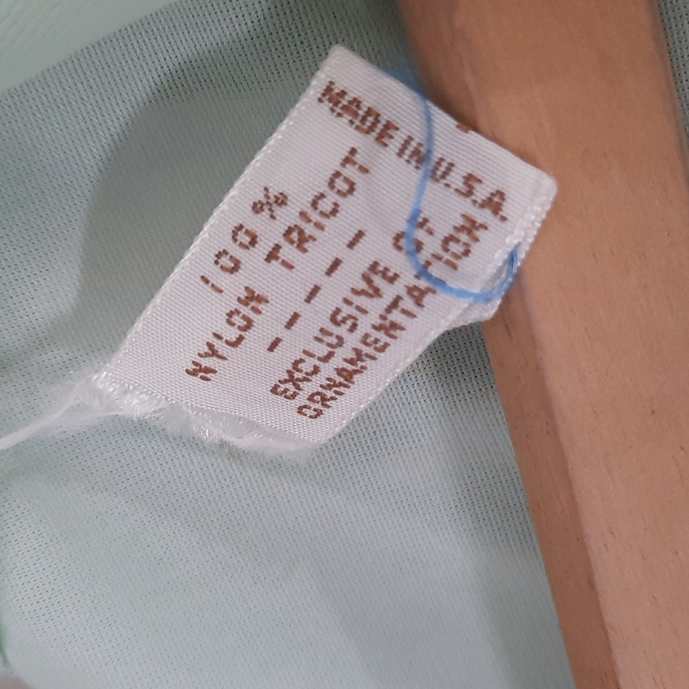 Munsingwear pastel green 2 piece gown/top set SZ S - Picture 6 of 15